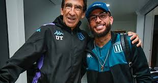 Racing vs. Barracas Central: Debut de Vergara y Formaciones - Imagen principal del artículo