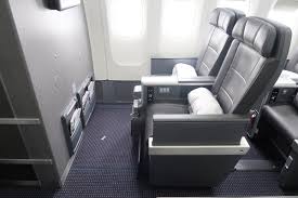 A more powerful engine in the thrust class of 100,000 lbf (440 kn) was required, leading to talks between boeing and engine manufacturers. Review American Airlines Premium Economy Boeing 777 200