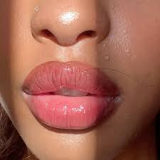 Pretty Girls Don't Gatekeep 🖤 ( Hidden Finds)