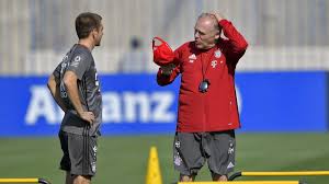 Browse 1,183 hermann gerland stock photos and images available, or start a new search to explore more stock photos and images. Bayern Legende Hermann Gerland Philipp Lahm Ist Der Perfekte Spieler Eurosport