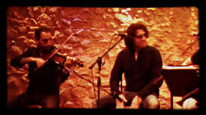 Θοδωρής κοτονιάς ~ τα κλειδιά, δημήτρης υφαντής, hartura band για τα πανηγύρια, ρυθμός stage στίχοι: 8odwrhs Kotonias Makrina 3aderfia Anoigontas Me Ta Kleidia Ton Kosmo Mias Kalyterhs Ellhnikhs Moysikhs To Periodiko