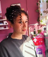 Salón/uñas /pestañas/makeup (@julls.salonyspa) · Trujillo