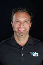 Jason Statt's Instagram, Twitter & Facebook