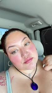 Valerie Keys's Instagram, Twitter & Facebook