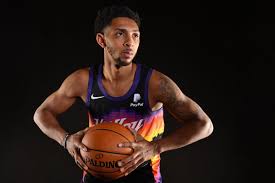Get the latest nba news on cameron payne. Cam Payne Helps Pull Off Christmas Miracle Bright Side Of The Sun
