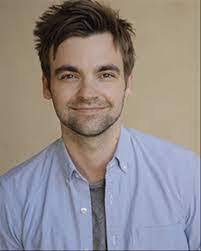 Drew Tarver's Instagram, Twitter & Facebook