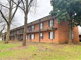 Within each category there are also many differences. 1221 North St Se Decatur Al 35601 Loopnet Com