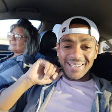 Manuel Russell (@manuel.russell.731) • Instagram photos and videos