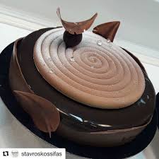 Repost Stavroskossifas Chocolat Cake Chocolatecake Gateau Gateauchocolat Entremet Bakelikeap Easy Cake Decorating Food Drinks Dessert Cake Decorating
