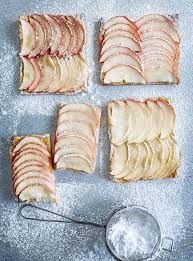 Baked Apple Toast Ricardo Recipe Baked Apples Apple Toast Apple Recipes