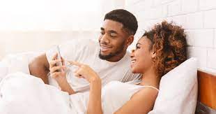 Contos eróticos Sexlog: minha primeira troca de casais usando o aplicativo
