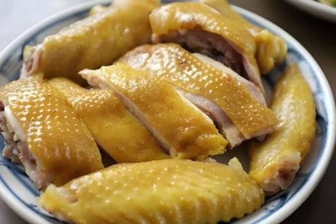 4 cách hâm nóng gà luộc không bị khô, thịt mềm ngọt như mới - Báo Lâm Đồng