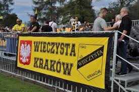 Byli piłkarze hutnika podpisali kontrakty do 30 czerwca 2023 roku, które obowiązywać będą od 1 lipca. Wieczysta Kwiecien Artykuly Dziennik Polski