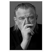 VANCOSTAR Gabe Newell Young Poster Video Game Industry Pioneer 1990s  Portrait Retro Gaming Icon Wall Art Print Old Hollywood Aesthetic Wall  Decor 18x24 Poster: Posters & Prints