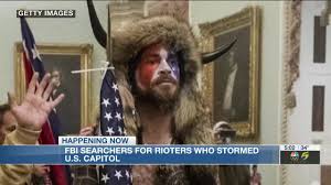 Jacob angeli chansley is one of the maga rioters wanted by dc police for his part in storming the capitol building on wednesday. Ohvg1udkypnl M