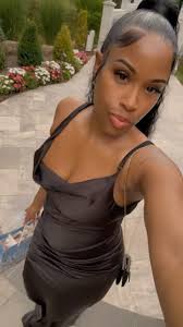 Love’s In the air…🖤🖤🖤