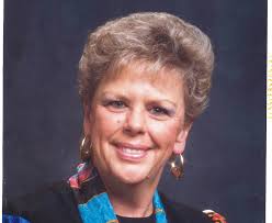 Faye Doss's Instagram, Twitter & Facebook