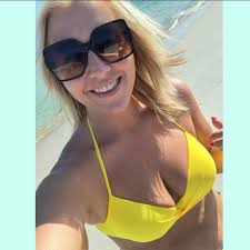 Only a couple shows left