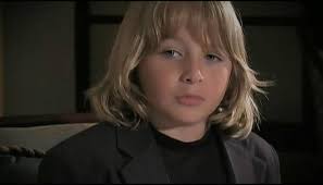 Niño de publicidad de Kendall Toyoto es sospechoso en caso de drogas