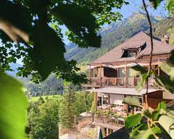 The bathrooms feature a shower and offer a hair dryer and bathrobes. Haus Hirt Bad Gastein Home Facebook