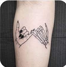 Pinky swear tattoo sok pa google tattoos for daughters bff. Follow Tattoowonderland On Pinterest For More Skeleton Pinky Promise Tattoo Pretty Hand Tattoos Promise Tattoo Hand Tattoos