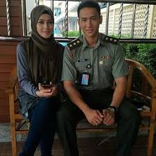 Pinggan tak retak nasi tak dingin episod 23. Download Sayangku Kapten Mukhriz