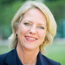 Debra Coy's Instagram, Twitter & Facebook