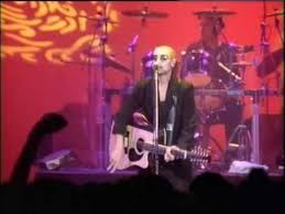 Sinead O Connor The Emperor S New Clothes Live Sinead O Connor Emperors New Clothes New Outfits