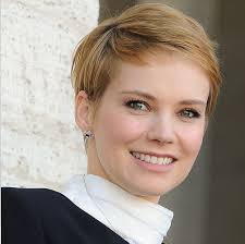Cool stylish pixie hairstyle for ladies. 55 Best Short Pixie Cut Hairstyles 2021 Cute Pixie Haircuts For Women
