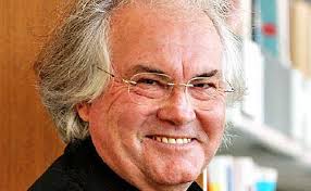 Coast uni honours high achievers