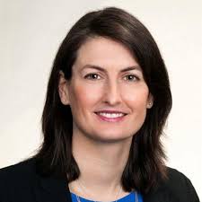 Annie Arnett's Instagram, Twitter & Facebook