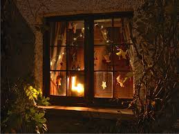 Mill Street Kingston Advent 4 Christmas Window Display Home Christmas Window Display Christmas Window