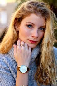 Sara Botton (@SaraBotton)