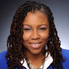 Janeen Robinson's Instagram, Twitter & Facebook