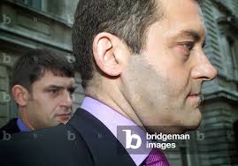 Image of PAUL AND GRAHAM BURRELL LEAVE BOW SREET MAGISTRATES COURTS,  2001-10-26