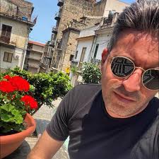 Capaci abbraccia don Giuseppe nei suoi 55 anni e celebra la Natività di  Maria Capaci oggi è un paese in festa, attraversato da un sentimento  profondo di gratitudine e gioia condivisa. La