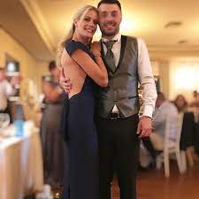 Maybe you would like to learn more about one of these? Zeta Makrypoylia Pantrepse Ton Aderfo Ths Me Ton Mixalh Xatzhgiannh Sto Pleyro Ths Pics Video