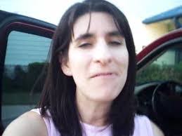 Amanda Gravitt's Instagram, Twitter & Facebook