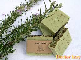 Tertarik untuk mengetahui cara membuat sabun lerak? Cara Membuat Sabun Rosemary