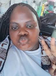 kelly❤️💙♥️ (@ure.notkelly)