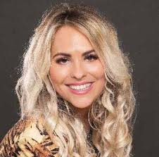 HWK Bildungsprogramm Frühling Sommer 2025 by Hilfswerk