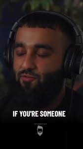 The Truth About Showing Off Online