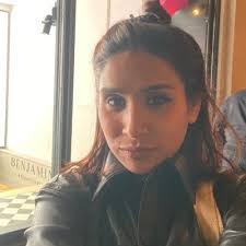 Samia Malik's Instagram, Twitter & Facebook