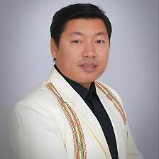 Congratulations 🎉 Lucy Nem Innkuan sungah amasa pen Lukhu Neelkaai ngah,  Lia @Lucy Nem tuni in University of Portland pan B.A (social work) buih  hong ngah Lungdam pih leh angtanpih mahmah hang