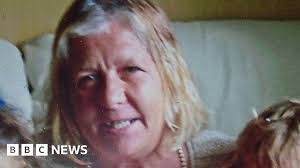 Belinda Cheney's Instagram, Twitter & Facebook