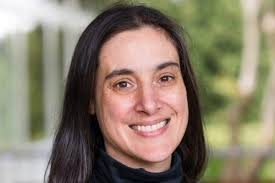 Excellence in teaching earns Elisa Baniassad a CSCan award