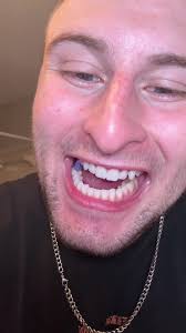 Black Eye Toothpaste