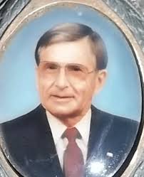 Clark Everett Comer (1925-2022)