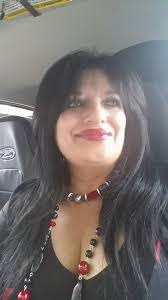 Eve Roper's Instagram, Twitter & Facebook