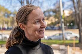 Garran Primary's new children's garden a place to invigorate the senses